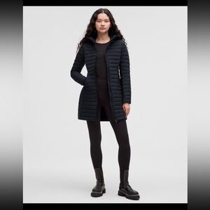 lululemon athletica Midnight Puffer Coat